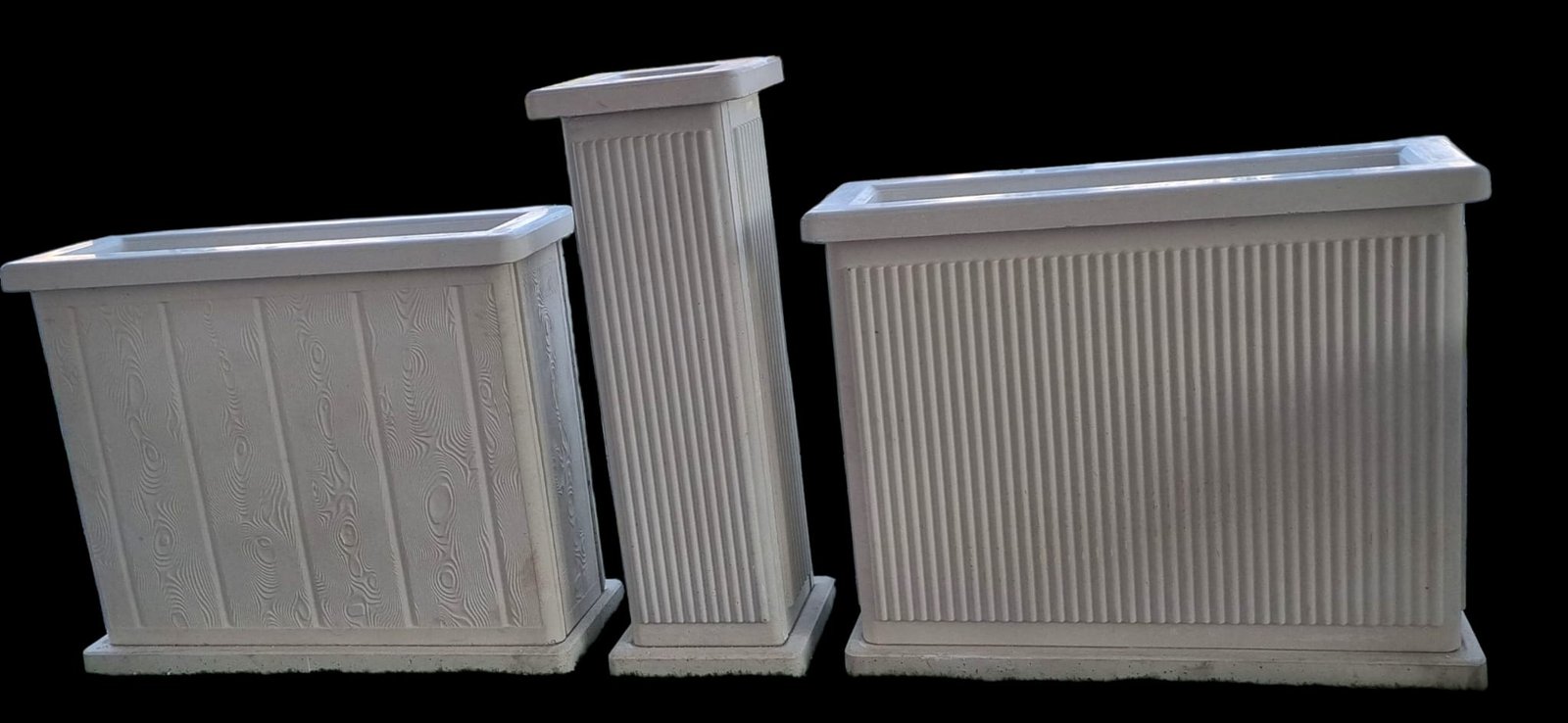Beton Çiçeklik Çeşme ve Masa Takımları